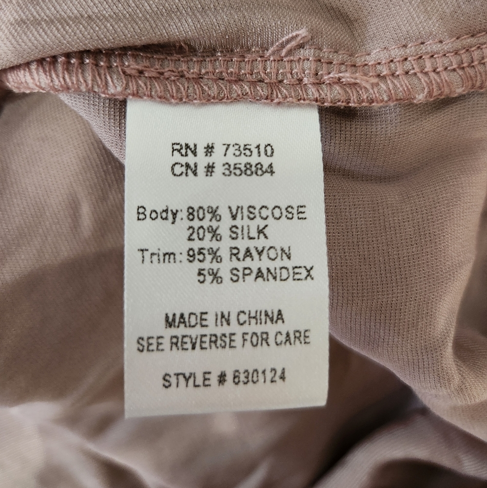 Ivy Jane Lori crushed velvet oversized silk blend top, Size XS, in mauve color - Picture 5 of 7